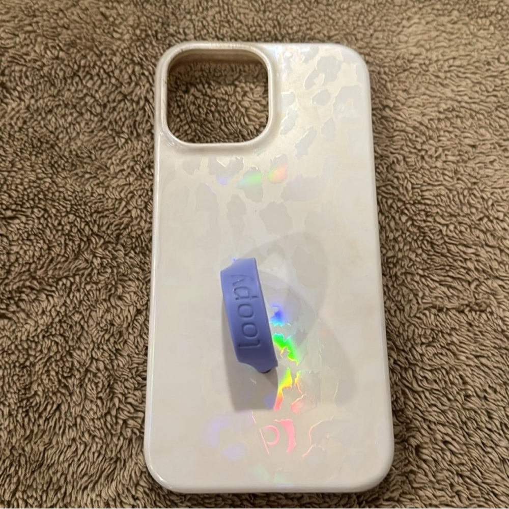 Loopy case 13 pro max. Righty. Opal cheetah